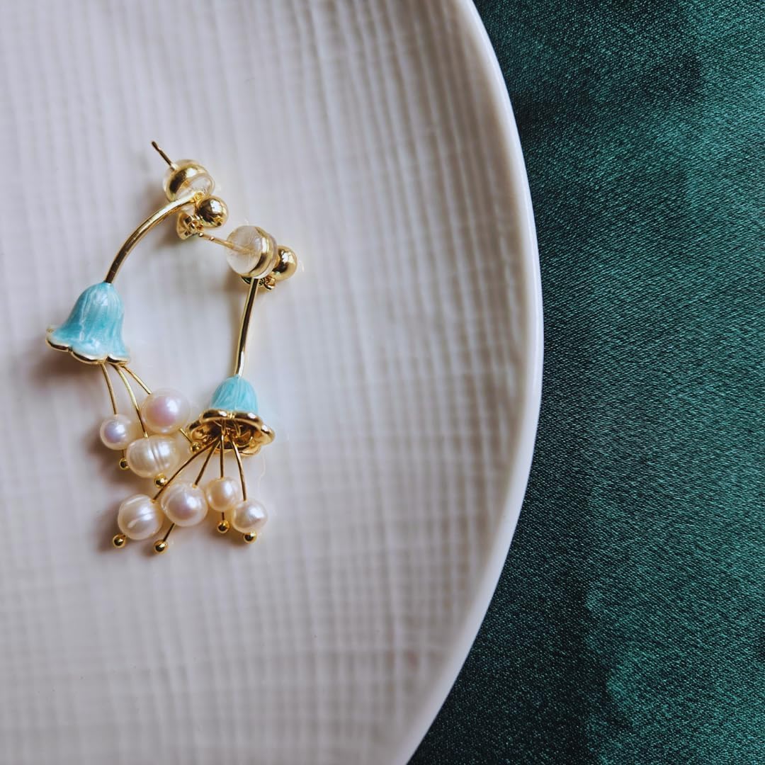 Fleur de Fortune Gold Drop Pearl Earrings for Women, 18K Gold Plating, Natural Baroque Pearls, Statement Gold Dangle Earrings for Women Trendy, Elegant Pearl Jewelry Gift