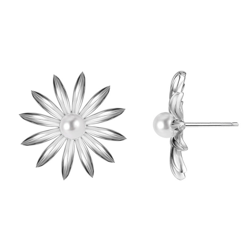 Blooming Daisies Stud Earrings